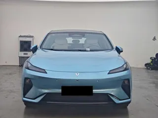 Deepal L07 2024 купить из Китая, цена 3 063 000 ₽ — Suifenhe Auto