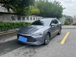 BYD Qin PLUS 2024 купить из Китая, цена 2 274 000 ₽ — Suifenhe Auto
