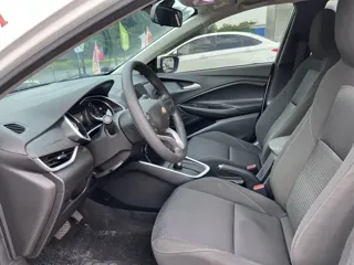 Chevrolet Cavalier 2022 купить из Китая, цена 787 000 ₽ — Suifenhe Auto