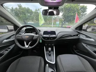Chevrolet Cavalier 2022 купить из Китая, цена 787 000 ₽ — Suifenhe Auto