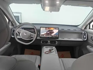 Leapmotor B10 2025 купить из Китая, цена 3 005 000 ₽ — Suifenhe Auto