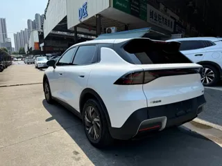 Changan Qiyuan Q05 2026 купить из Китая, цена 1 765 000 ₽ — Suifenhe Auto