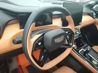 Geely Boyue L 2025 купить из Китая, цена 2 491 000 ₽ — Suifenhe Auto
