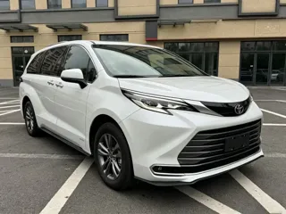 Toyota SIENNA 2025 купить из Китая, цена 8 787 000 ₽ — Suifenhe Auto