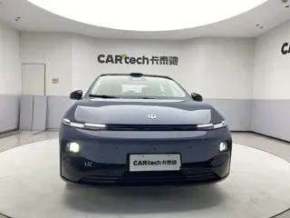 Leapmotor B01 2025 купить из Китая, цена 2 918 000 ₽ — Suifenhe Auto