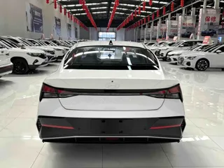 Hyundai Elantra 2026 купить из Китая, цена 1 929 000 ₽ — Suifenhe Auto
