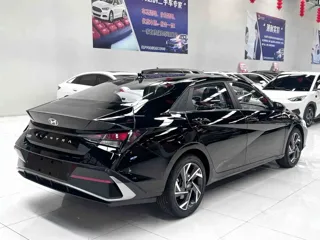 Hyundai Elantra 2026 купить из Китая, цена 1 995 000 ₽ — Suifenhe Auto