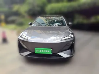 Deepal S07 2023 купить из Китая, цена 3 972 000 ₽ — Suifenhe Auto