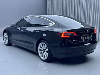 Tesla Model 3 2020 купить из Китая, цена 4 419 000 ₽ — Suifenhe Auto