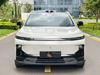 Leapmotor B10 2025 купить из Китая, цена 3 132 000 ₽ — Suifenhe Auto