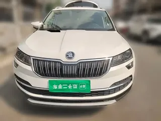Skoda Karoq 2018 купить из Китая, цена 1 266 000 ₽ — Suifenhe Auto