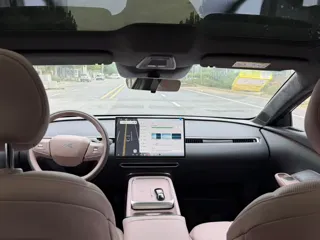 XPeng MONA M03 2026 купить из Китая, цена 3 150 000 ₽ — Suifenhe Auto