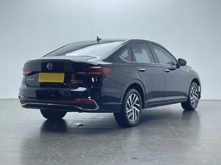 Volkswagen Lavida 2024 купить из Китая, цена 2 675 000 ₽ — Suifenhe Auto