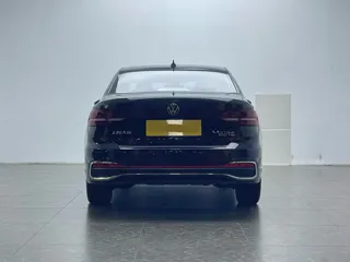 Volkswagen Lavida 2024 купить из Китая, цена 2 675 000 ₽ — Suifenhe Auto
