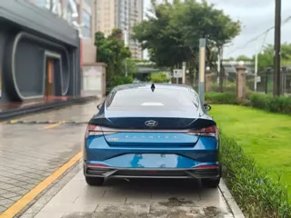 Hyundai Elantra 2021 купить из Китая, цена 1 357 000 ₽ — Suifenhe Auto
