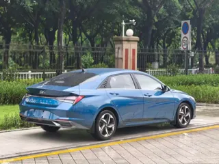 Hyundai Elantra 2021 купить из Китая, цена 1 357 000 ₽ — Suifenhe Auto
