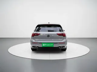 Volkswagen Golf 2023 купить из Китая, цена 1 971 000 ₽ — Suifenhe Auto