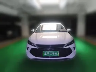 BYD Qin 2025 купить из Китая, цена 2 694 000 ₽ — Suifenhe Auto