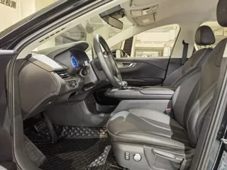 Hongqi E-QM5 2022 купить из Китая, цена 1 403 000 ₽ — Suifenhe Auto