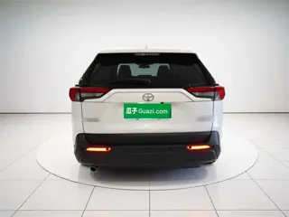 Toyota RAV4 2025 купить из Китая, цена 3 482 000 ₽ — Suifenhe Auto