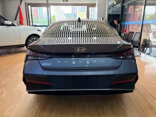 Hyundai Elantra 2024 купить из Китая, цена 2 053 000 ₽ — Suifenhe Auto