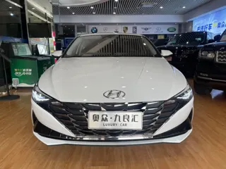 Hyundai Elantra 2023 купить из Китая, цена 1 718 000 ₽ — Suifenhe Auto
