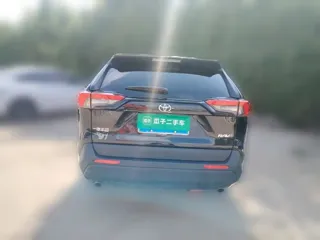 Toyota RAV4 2025 купить из Китая, цена 3 405 000 ₽ — Suifenhe Auto