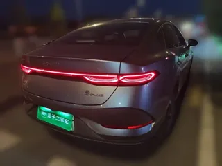 BYD Qin PLUS 2025 купить из Китая, цена 2 440 000 ₽ — Suifenhe Auto
