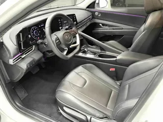 Hyundai Elantra 2023 купить из Китая, цена 1 666 000 ₽ — Suifenhe Auto