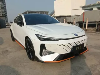 Changan UNI-V 2024 купить из Китая, цена 2 568 000 ₽ — Suifenhe Auto