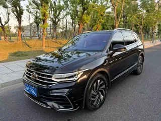 Volkswagen Tiguan L 2024 купить из Китая, цена 3 797 000 ₽ — Suifenhe Auto