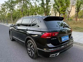 Volkswagen Tiguan L 2024 купить из Китая, цена 3 797 000 ₽ — Suifenhe Auto