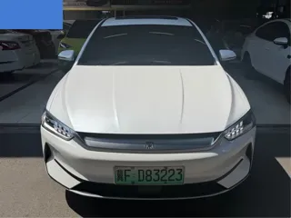 BYD Qin PLUS 2022 купить из Китая, цена 1 367 000 ₽ — Suifenhe Auto