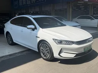 BYD Qin PLUS 2022 купить из Китая, цена 1 367 000 ₽ — Suifenhe Auto