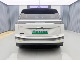 Aion Y 2025 купить из Китая, цена 1 955 000 ₽ — Suifenhe Auto