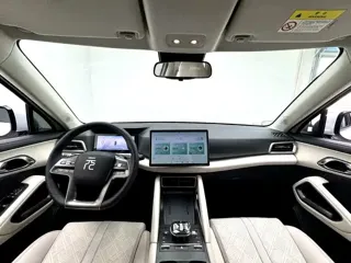 BYD Yuan UP 2024 купить из Китая, цена 2 716 000 ₽ — Suifenhe Auto