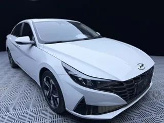 Hyundai Elantra 2023 купить из Китая, цена 1 679 000 ₽ — Suifenhe Auto