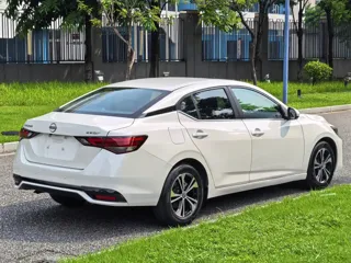 Nissan Sylphy 2024 купить из Китая, цена 1 729 000 ₽ — Suifenhe Auto
