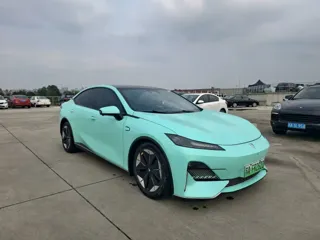 Deepal SL03 2023 купить из Китая, цена 3 247 000 ₽ — Suifenhe Auto