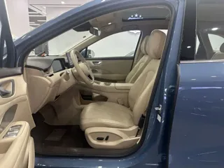Shangjie H5 2025 купить из Китая, цена 4 496 000 ₽ — Suifenhe Auto