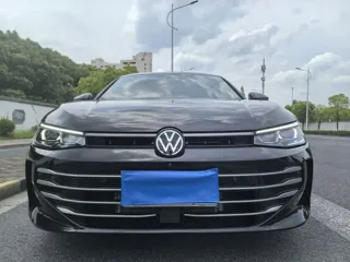 Volkswagen Passat 2025 купить из Китая, цена 3 375 000 ₽ — Suifenhe Auto
