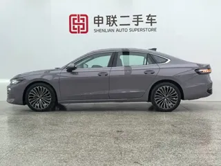 Volkswagen Passat 2024 купить из Китая, цена 4 248 000 ₽ — Suifenhe Auto