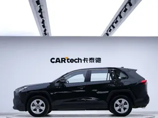 Toyota RAV4 2024 купить из Китая, цена 3 125 000 ₽ — Suifenhe Auto