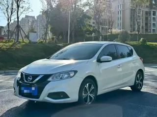 Nissan Tiida 2020 купить из Китая, цена 1 388 000 ₽ — Suifenhe Auto