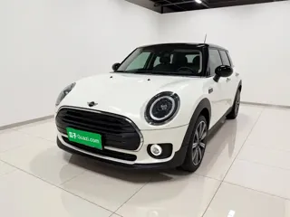 MINI CLUBMAN 2024