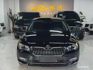 Skoda Superb 2018 купить из Китая, цена 1 364 000 ₽ — Suifenhe Auto