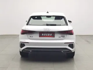 Audi A3 2023 купить из Китая, цена 1 766 000 ₽ — Suifenhe Auto