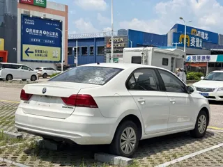 Volkswagen Santana 2021 купить из Китая, цена 1 175 000 ₽ — Suifenhe Auto