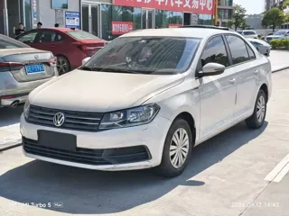 Volkswagen Santana 2023 купить из Китая, цена 1 137 000 ₽ — Suifenhe Auto