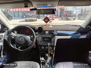 Volkswagen Santana 2023 купить из Китая, цена 1 137 000 ₽ — Suifenhe Auto